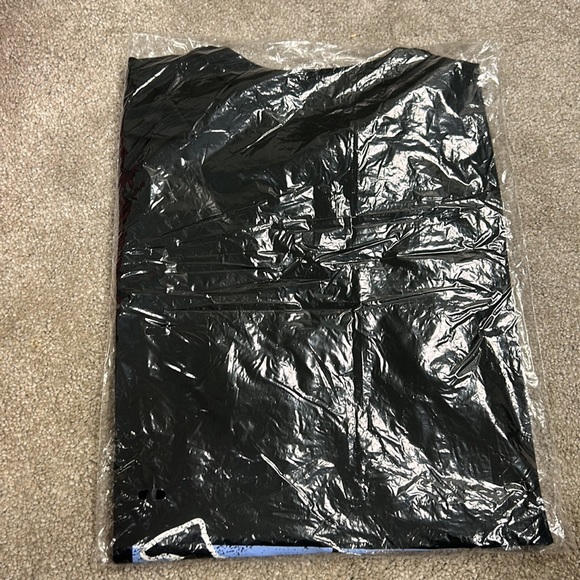 Jordan Flight Essentials Men's T-Shirt Size M - Picture 3 of 3